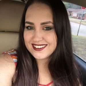 Meet your Posher, Whitney